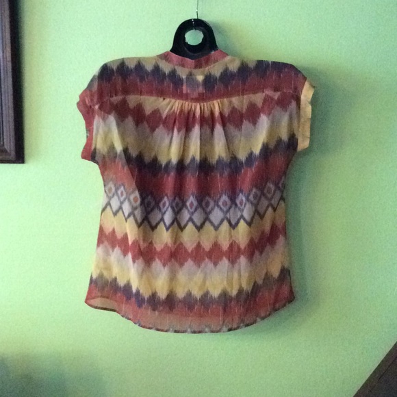 Quiksilver NWOT Sheer Boho Hip Tribal Print Mandarin Collar - Picture 3 of 6